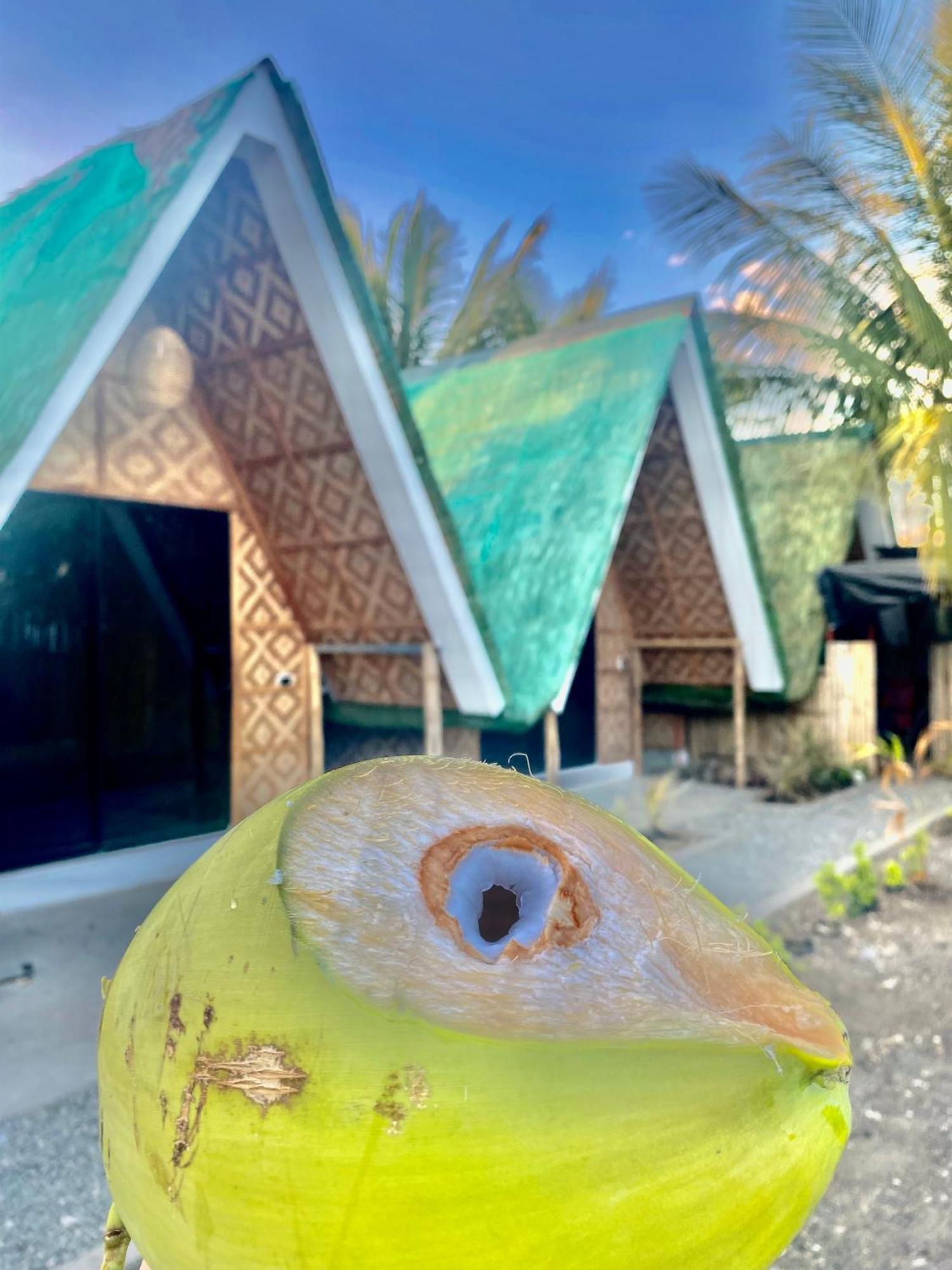Villa Lovi Panagsama Beach Моалбоал Екстериор снимка