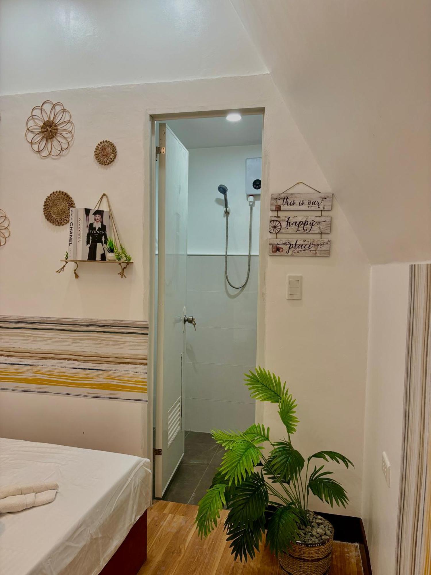 Villa Lovi Panagsama Beach Моалбоал Екстериор снимка