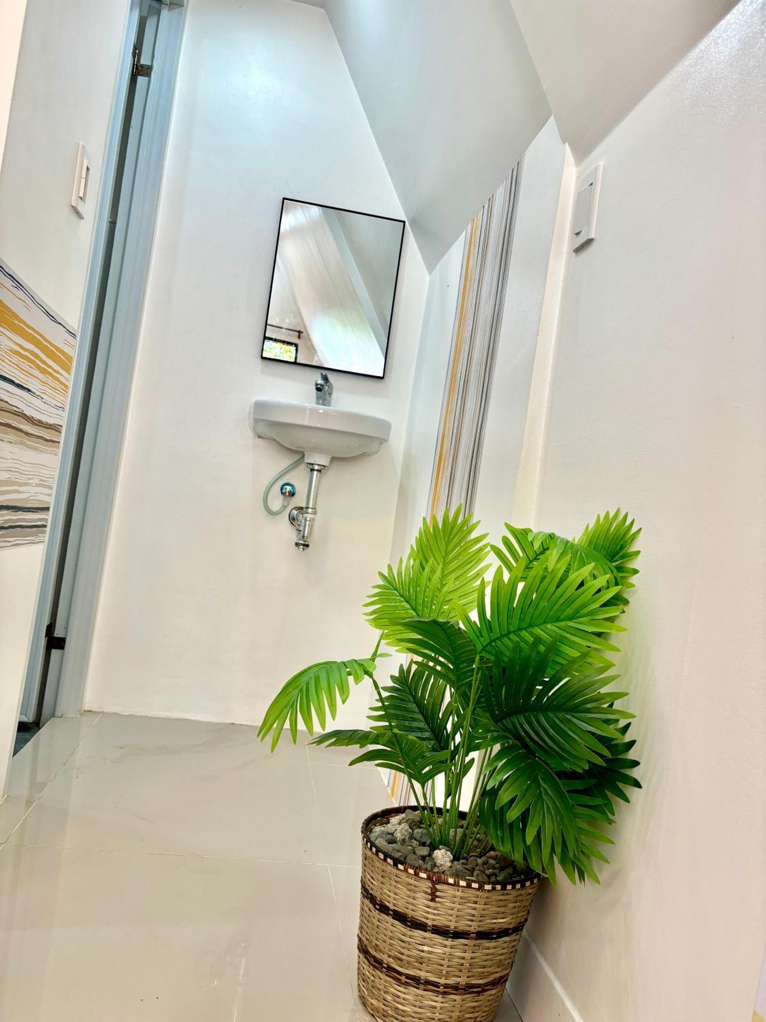 Villa Lovi Panagsama Beach Моалбоал Екстериор снимка